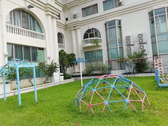 Royal Castle Condominium