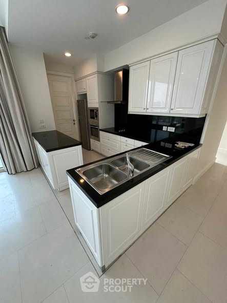 kitchen of Royce Private Residences