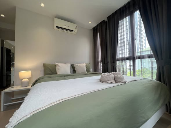bedroom of Runesu Thonglor 5 (รูเนะสุ ทองหล่อ 5)