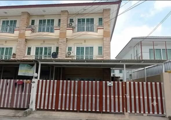 S Concept Townhome, Soi Nonsi 28