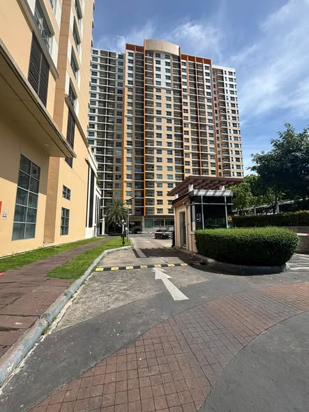 S&S Sukhumvit Condominium