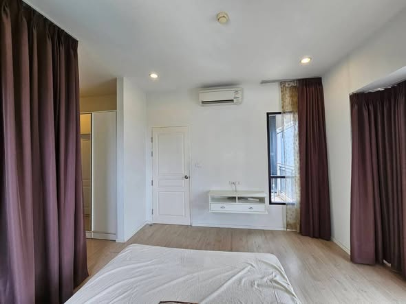bedroom of S1 Rama 9 Condominium