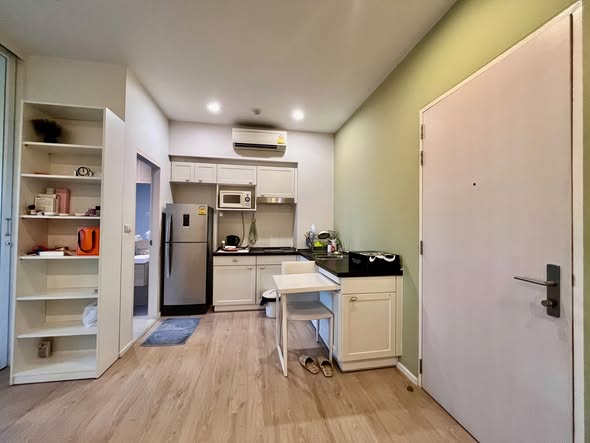 room interior of S1 Rama 9 Condominium