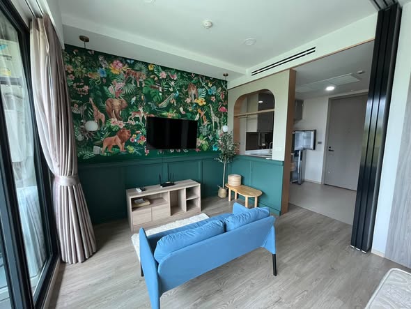 bedroom and living room of Savvi Phahol 2 (แซฟวี่ พหล 2)
