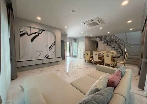 living room of Setthasiri Bangna-Suvarnabhumi