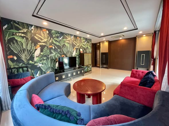 living room of Setthasiri Krungthep Kreetha 2
