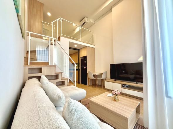 living room of Siamese residence landmark @ MRTA station