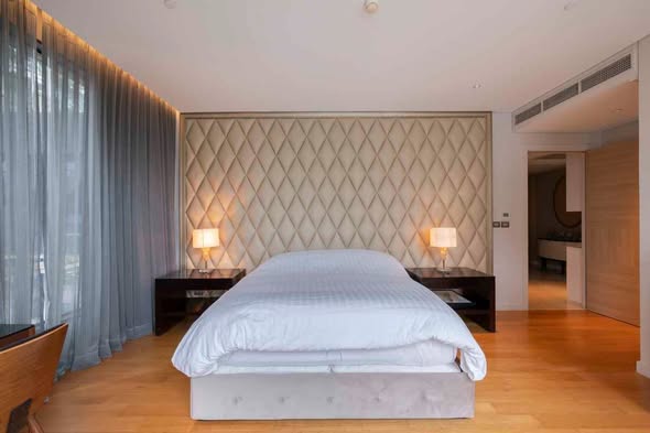 bedroom of Sindhorn Residence