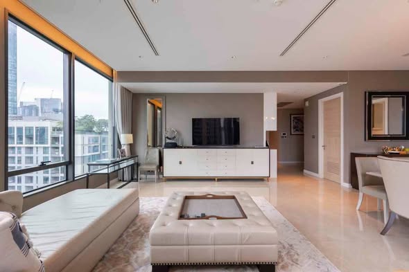 living room of Sindhorn Residence