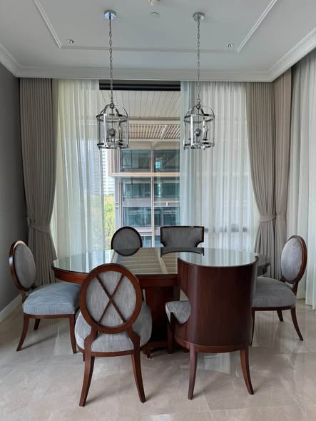 room interior of Sindhorn Residence