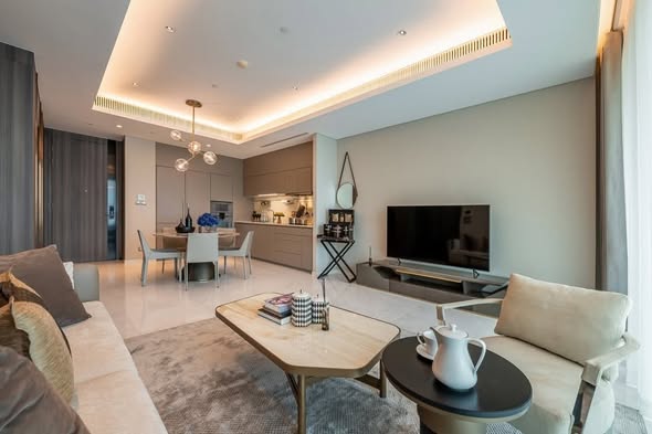 bedroom and living room of Sindhorn Tonson