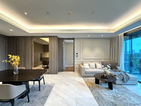 living room of Sindhorn Tonson
