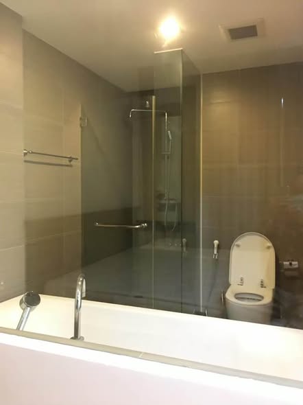 room interior of Siri at Sukhumvit