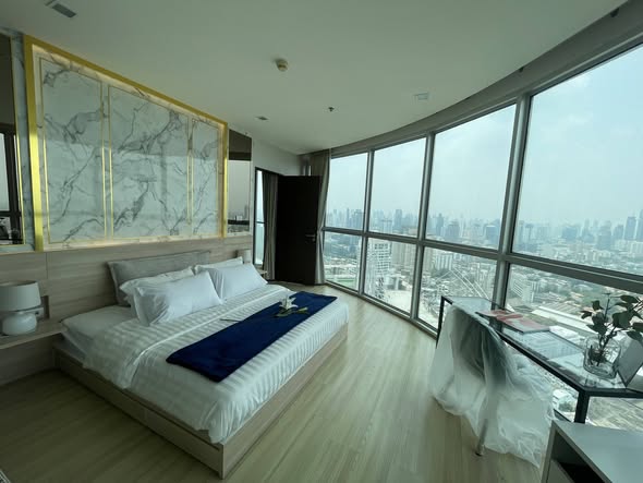 bedroom of Sky Walk Residences