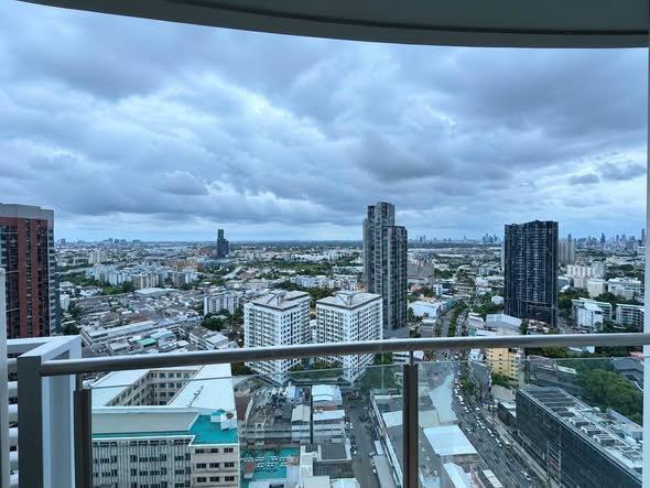 Sky Walk Residences