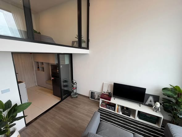 living room and room interior of So Origin Kaset Interchange