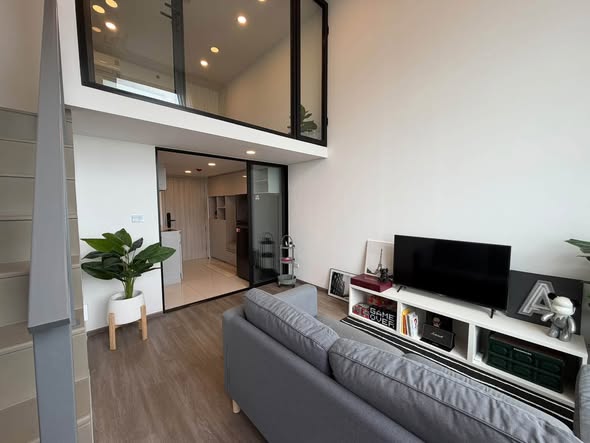 living room and room interior of So Origin Kaset Interchange