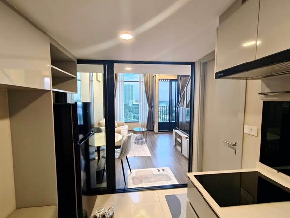 room interior and kitchen of So Origin Kaset Interchange