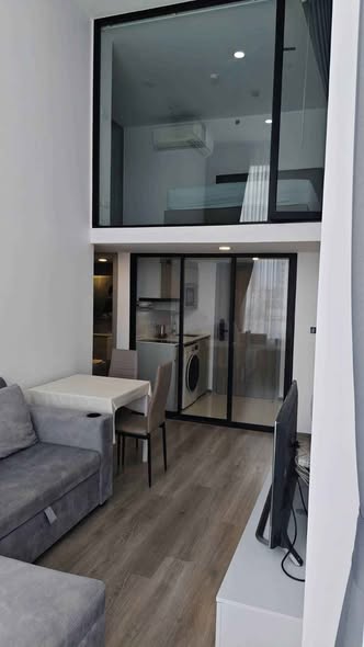 bedroom and room interior of SOHO​ BANGKOK​ RATCHADA​
