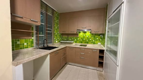 kitchen of Soi Mu Ban Plus City Park Sukhumvit 101/1