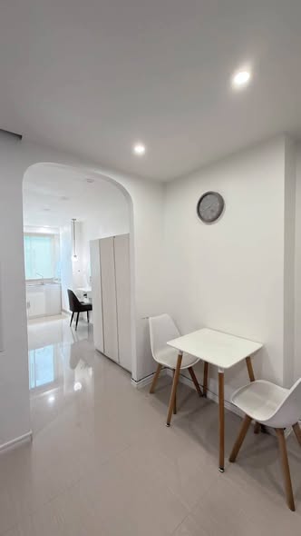 SR Condominium