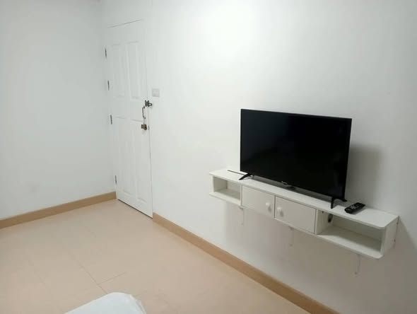 SR Condominium