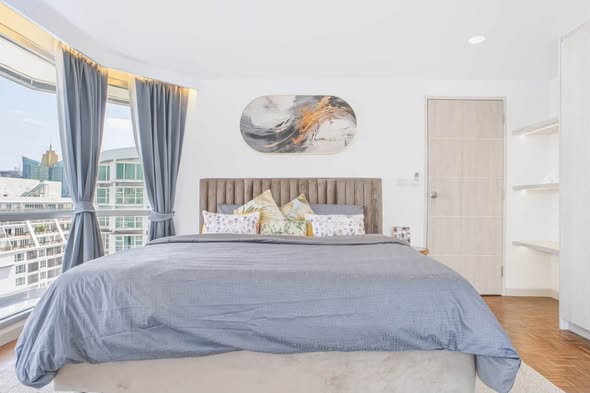 bedroom of Sukhumvit Suite