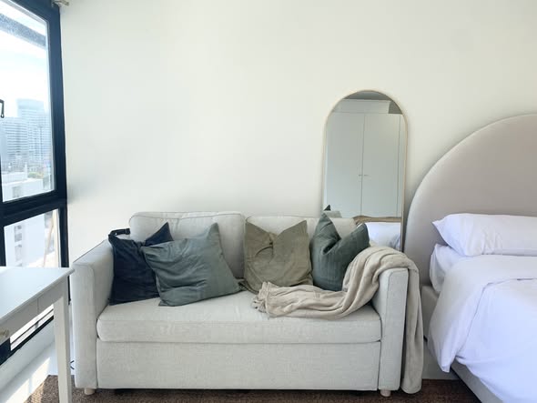 bedroom and living room of Sukhumvit Suite