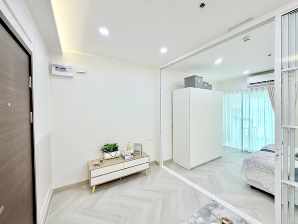 room interior of Supalai City Resort Ratchada-Huai Khwang