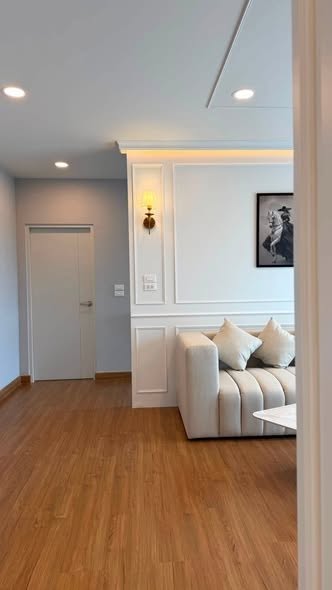 living room and room interior of Supalai Elite Sathon – Suan Phlu