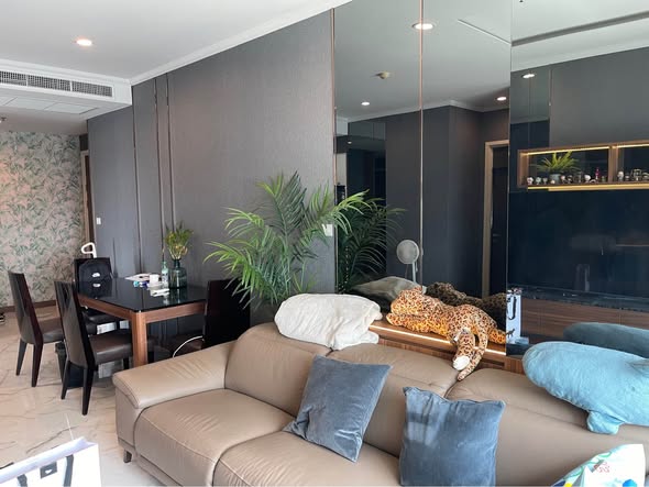 living room of Supalai Elite Surawong