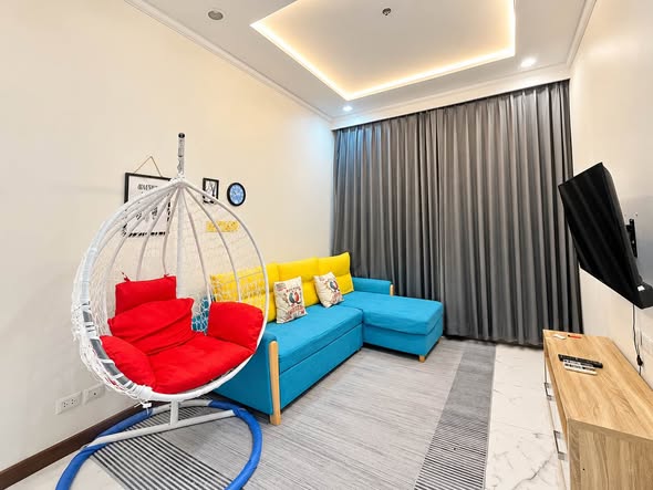 living room and room interior of Supalai Elite Surawong