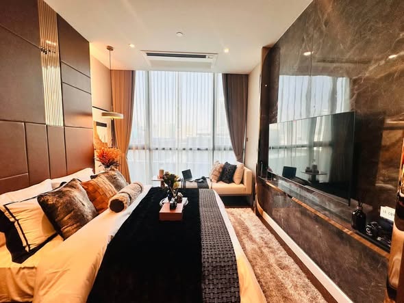 bedroom and living room of Supalai Icon Sathon