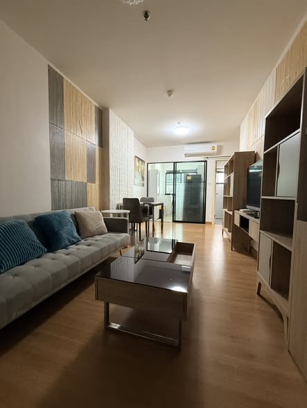 bedroom and living room of Supalai Loft Chaeng Watthana