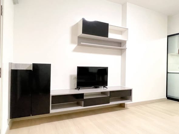 room interior of Supalai Loft Talat Phlu Station
