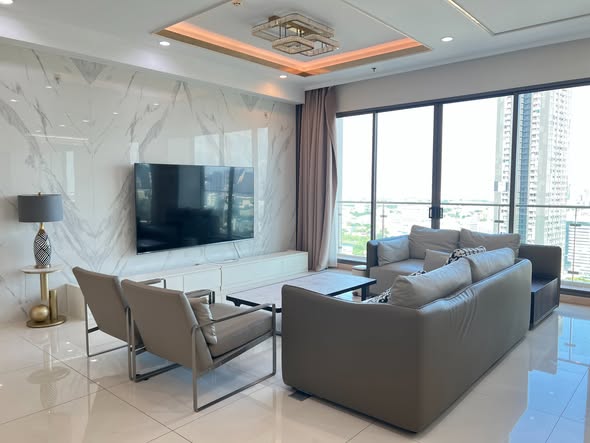 living room of Supalai Oriental Sukhumvit 39