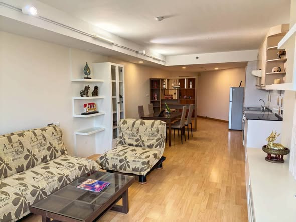 living room of Supalai Park