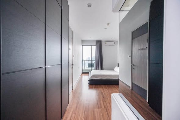 bedroom and room interior of Supalai Premier @ Asoke