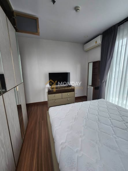 bedroom of Supalai Premier Charoen Nakhon