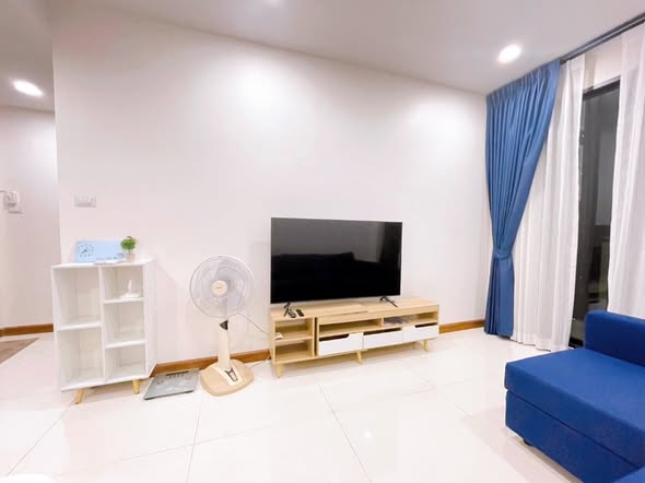 living room and bedroom of Supalai Premier Charoen Nakhon