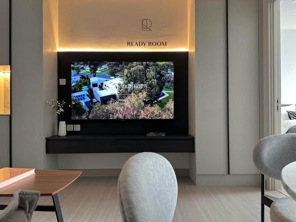 living room of Supalai Premier Si Phraya-Sam Yan