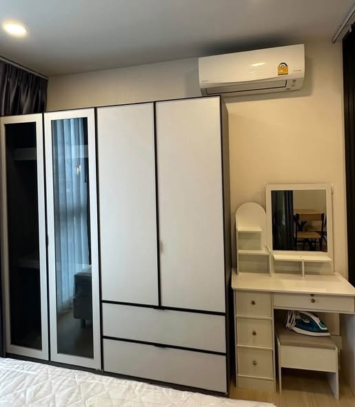 bedroom and room interior of Supalai Prime Rama 9