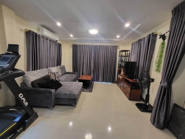 living room of Suriya Perfect 1