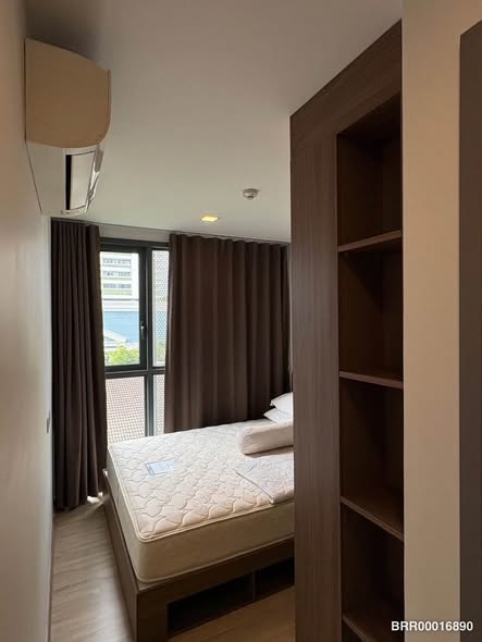 bedroom and room interior of TAKA HAUS ทากะ เฮาส์