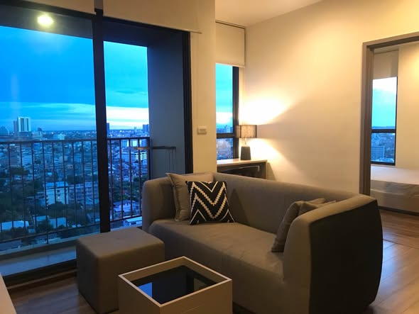 living room of Teal Sathon-Taksin