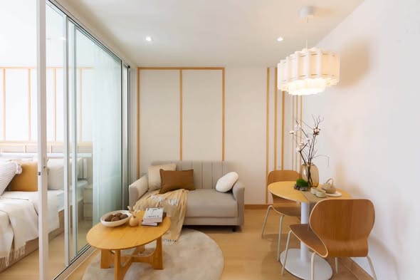 bedroom and room interior of Thailand Cultural Centre
