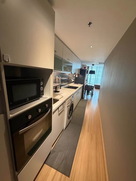 kitchen of The Alcove Thonglor 10