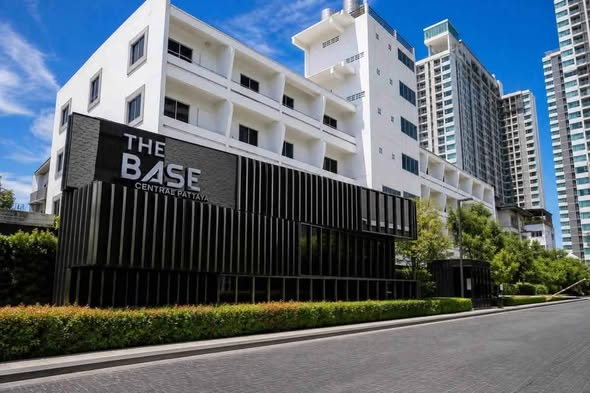 THE BASE Central Pattaya