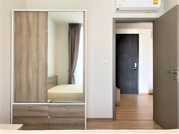 bedroom and room interior of THE BASE Garden Rama 9