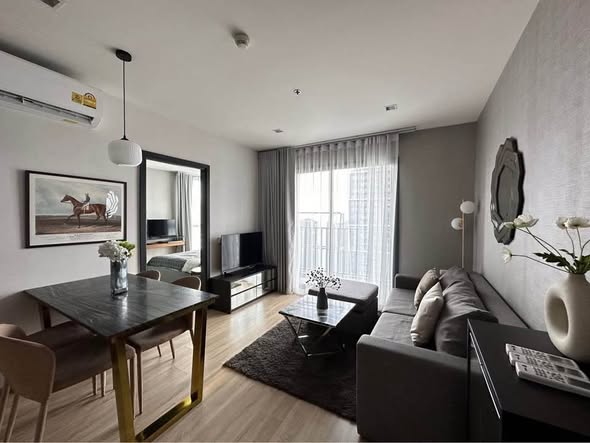 living room and bedroom of THE BASE Garden Rama 9